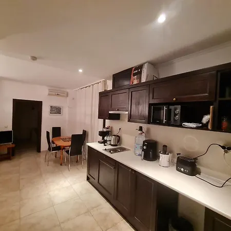 Apartman Almi - The Cliff *