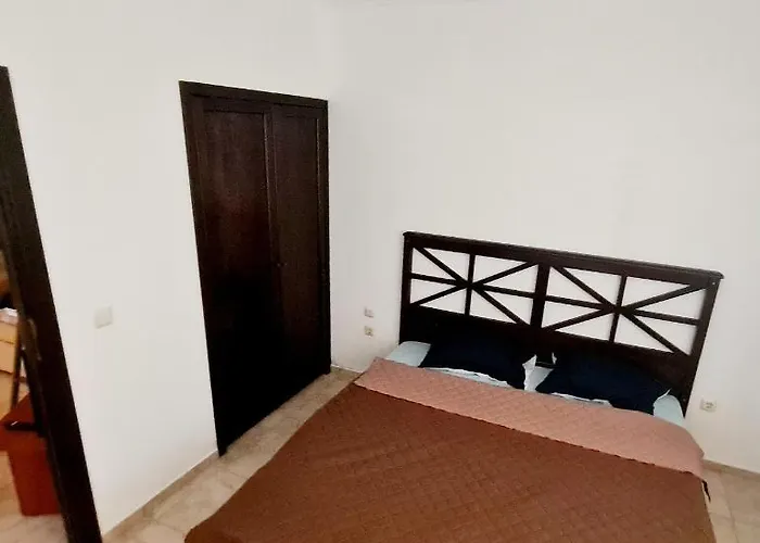 Almi - The Cliff Apartament Obzor