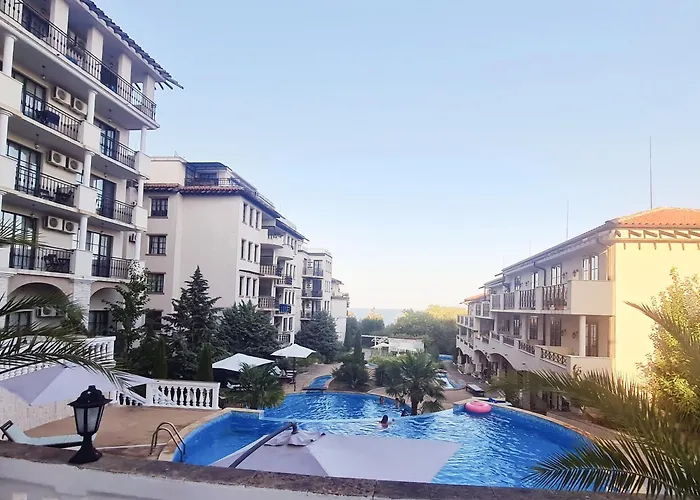 Almi - The Cliff Apartament